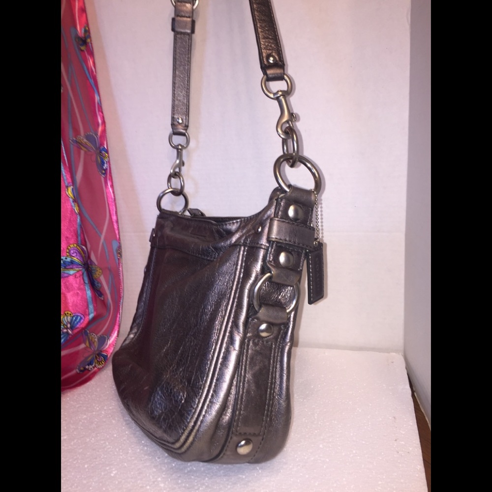 Coach’s Steel Gray Zippered Hobo - Picture 6 of 13